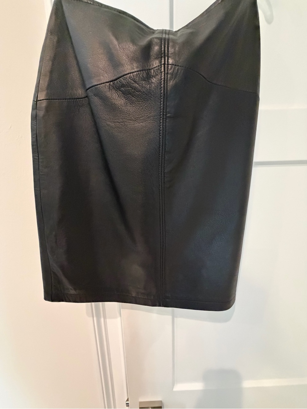 Classic Black Leather Pencil Skirt